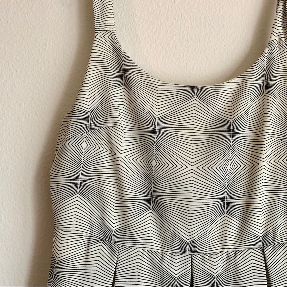 💕Multicolor Geometric Dress - Picture 2 of 7